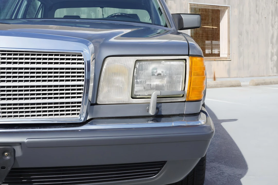1991 Mercedes-Benz W126 S-Class Sedan - Image 19 of 31