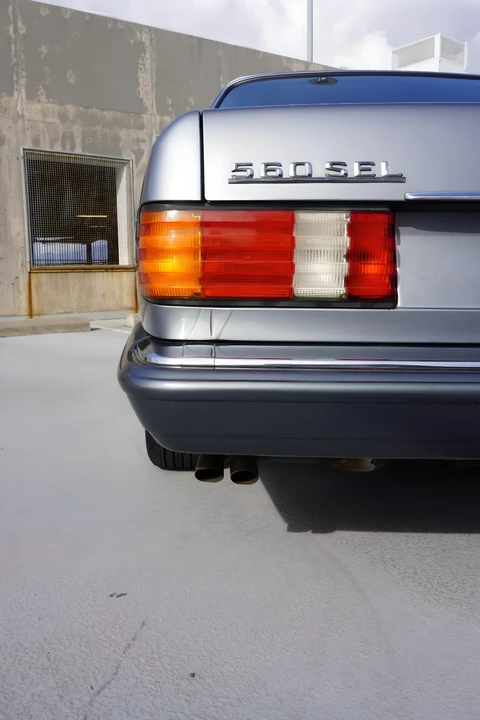 1991 Mercedes-Benz W126 S-Class Sedan - Image 29 of 31