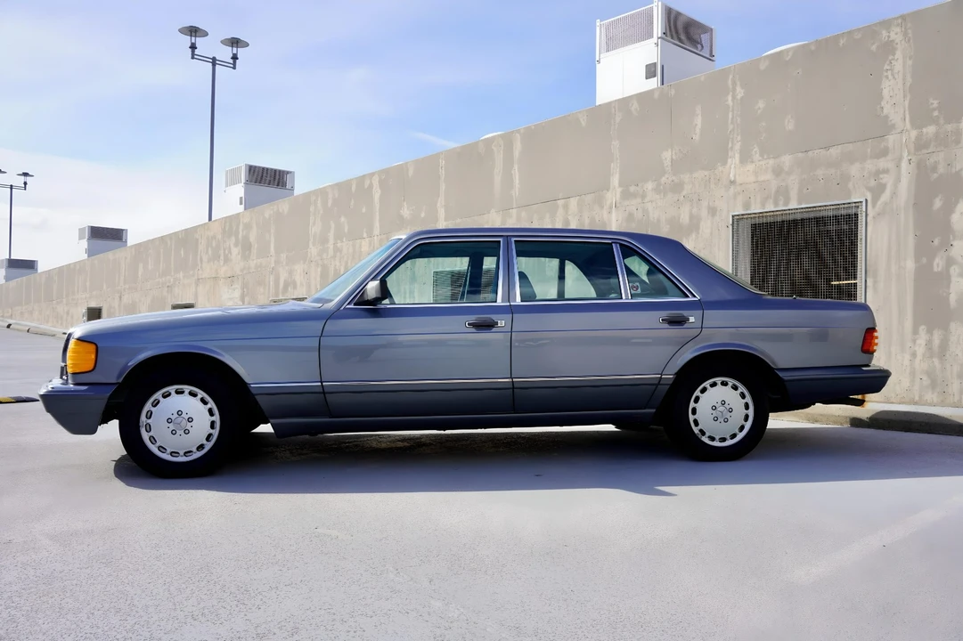 1991 Mercedes-Benz W126 S-Class Sedan - Image 6 of 31