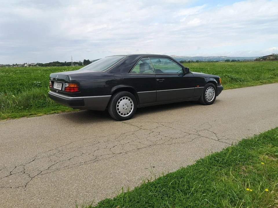 1991 Mercedes-Benz W124 E-Class - Image 20 of 31