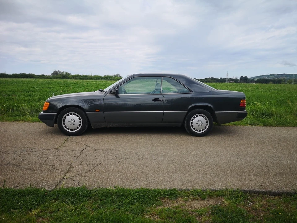 1991 Mercedes-Benz W124 E-Class - Image 4 of 31