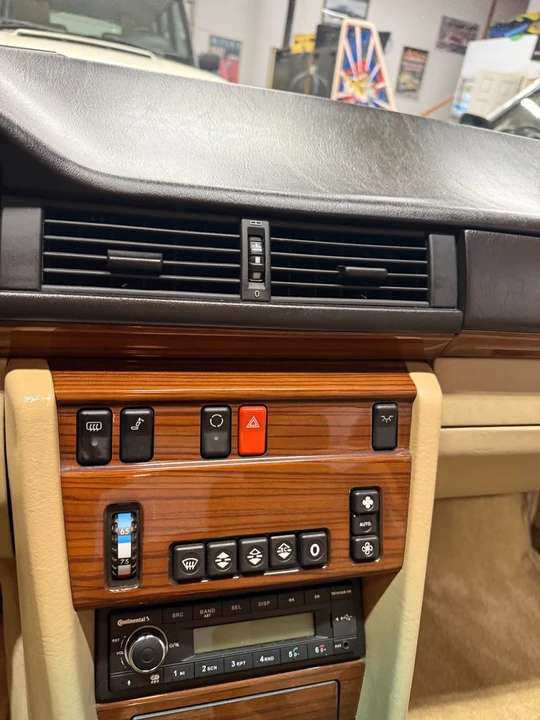 1991 Mercedes-Benz W124 E-Class - Image 17 of 21