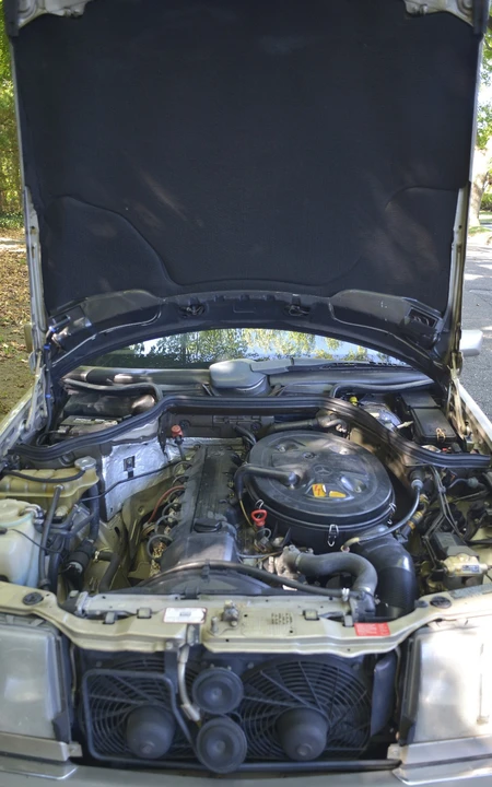 1991 Mercedes-Benz W124 E-Class - Image 8 of 21