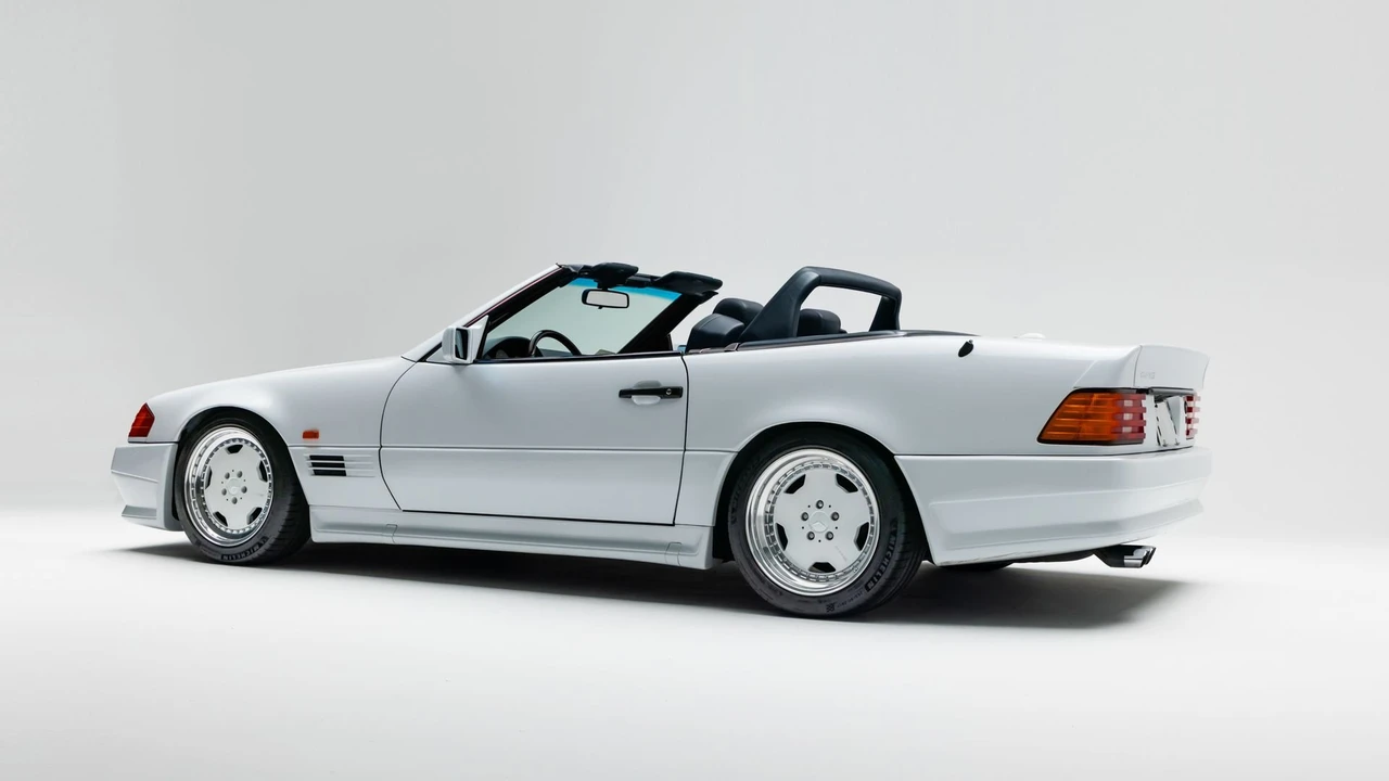 1991 Mercedes-Benz R129 SL 55 & SL 60 & SL 70 & SL 72 & SL 73 AMG - Image 4 of 31
