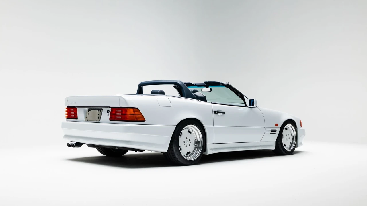 1991 Mercedes-Benz R129 SL 55 & SL 60 & SL 70 & SL 72 & SL 73 AMG - Image 15 of 31