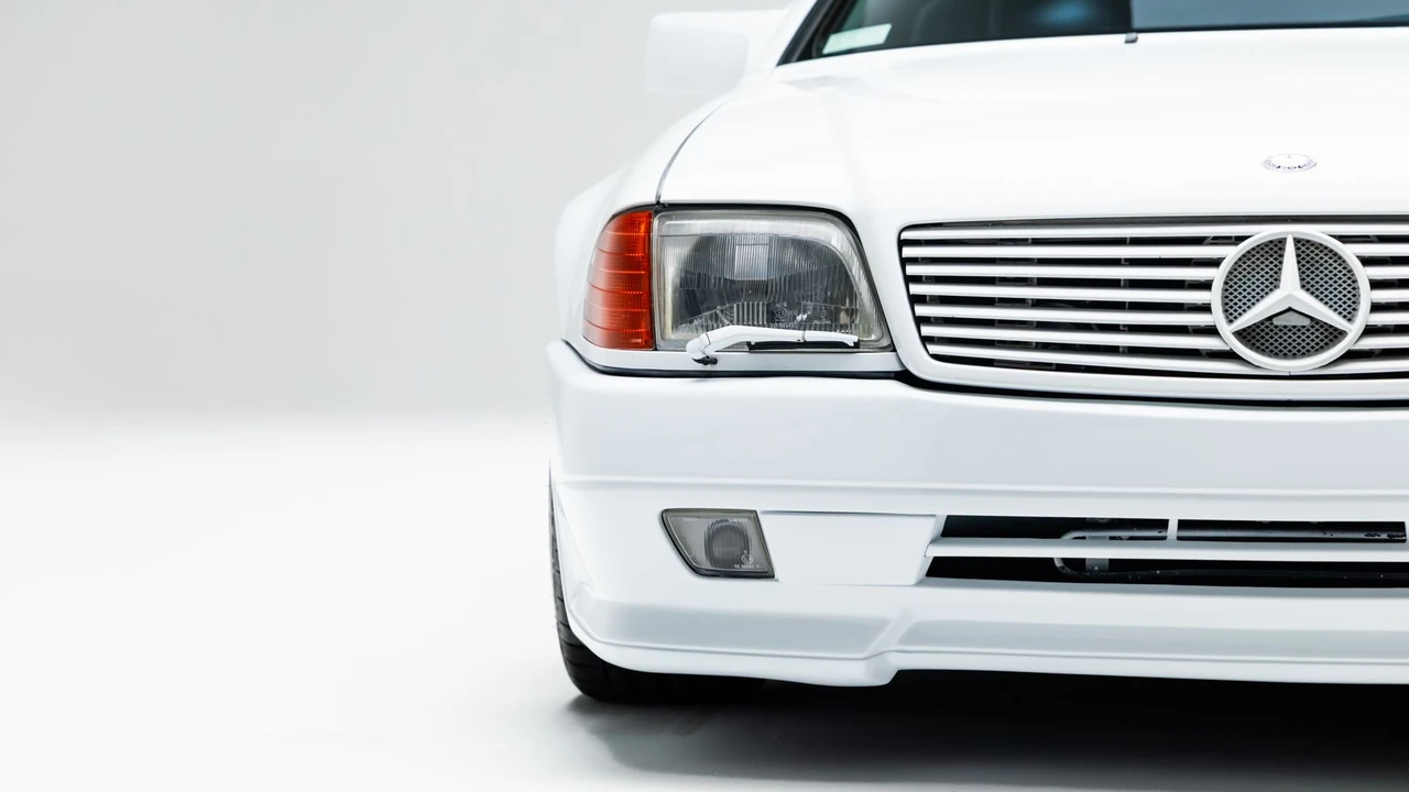 1991 Mercedes-Benz R129 SL 55 & SL 60 & SL 70 & SL 72 & SL 73 AMG - Image 29 of 31