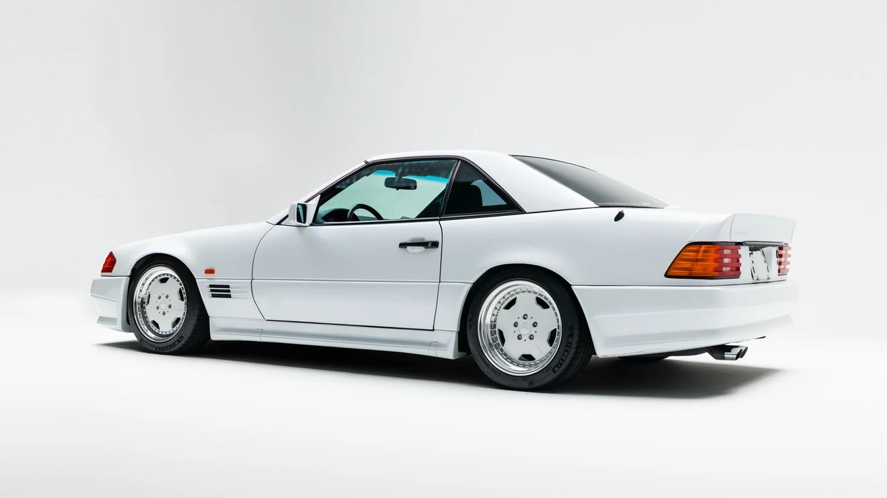 1991 Mercedes-Benz R129 SL 55 & SL 60 & SL 70 & SL 72 & SL 73 AMG - Image 23 of 31