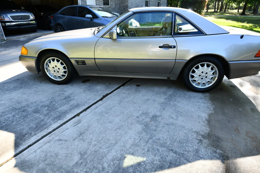 1991 Mercedes-Benz R129 SL-Class - Image 3 of 21