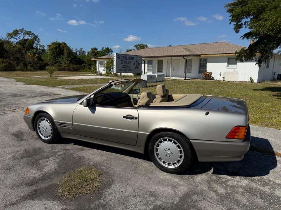 1991 Mercedes-Benz R129 SL-Class - Image 11 of 21