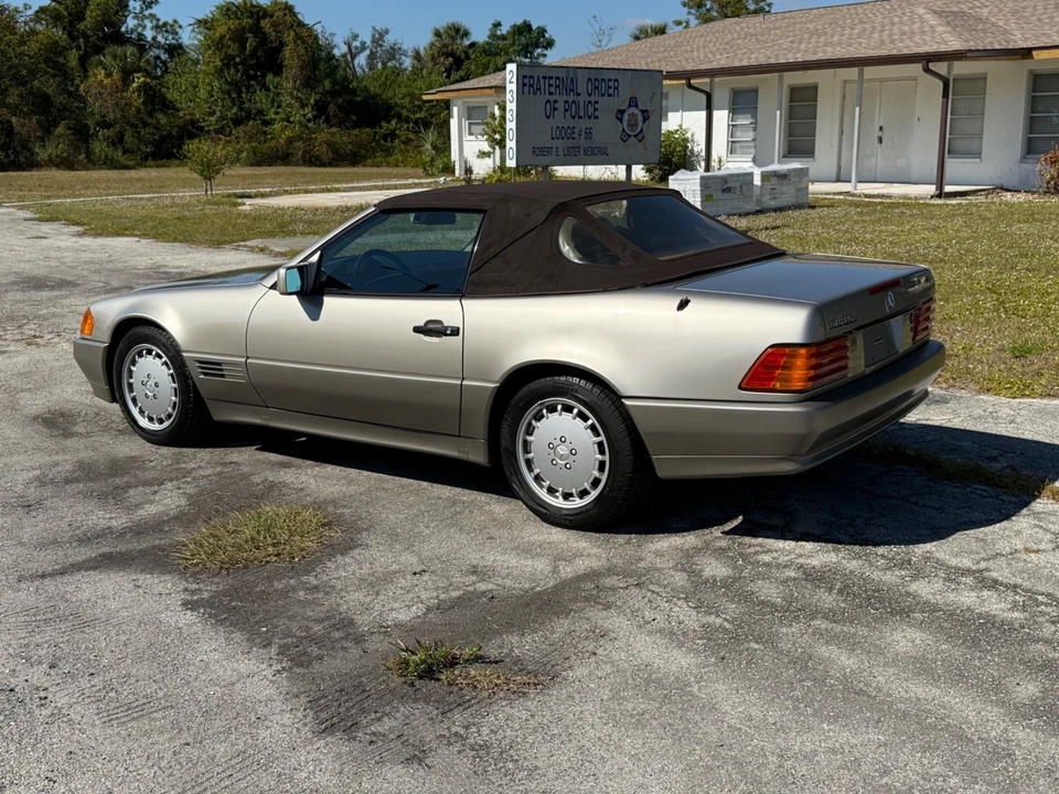 1991 Mercedes-Benz R129 SL-Class - Image 9 of 21
