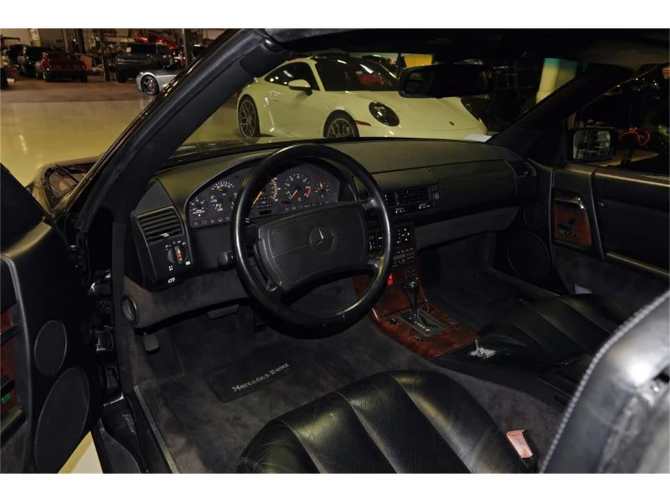 1991 Mercedes-Benz R129 SL-Class - Image 28 of 31
