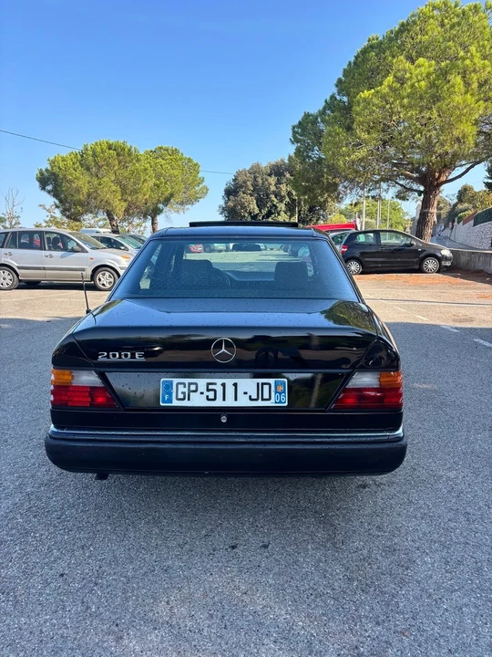 1991 Mercedes-Benz W124 E-Class - Image 4 of 31
