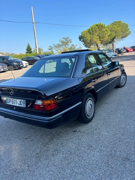 1991 Mercedes-Benz W124 E-Class - Image 5 of 31