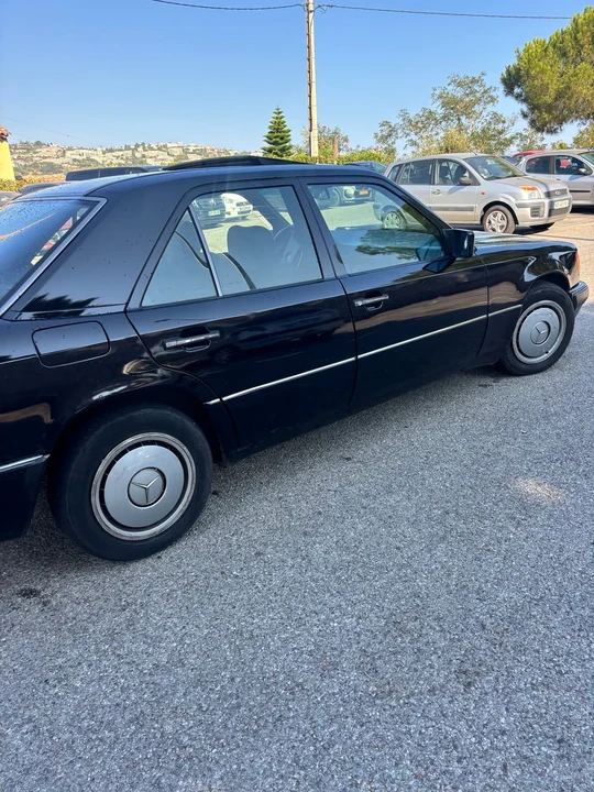 1991 Mercedes-Benz W124 E-Class - Image 6 of 31