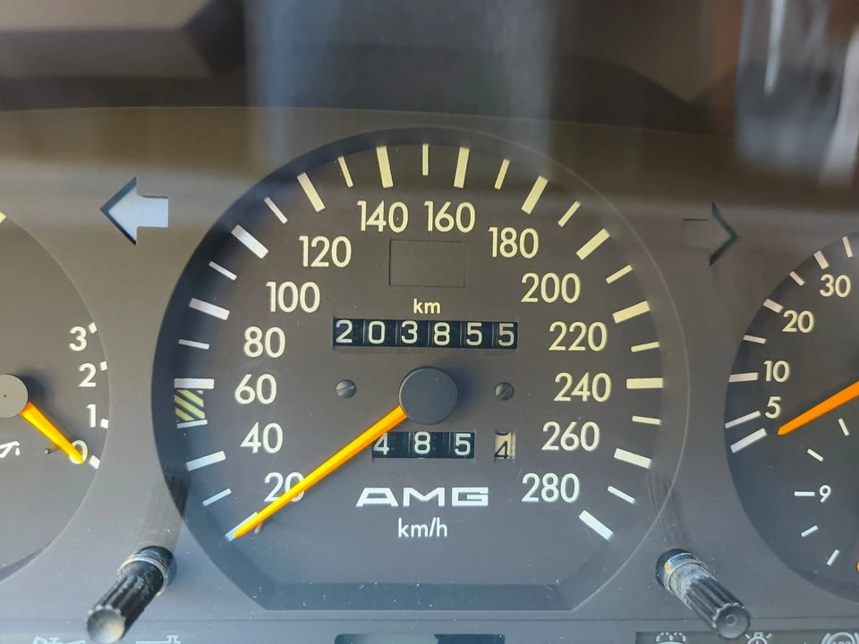 1991 Mercedes-Benz W124 E-Class - Image 21 of 30