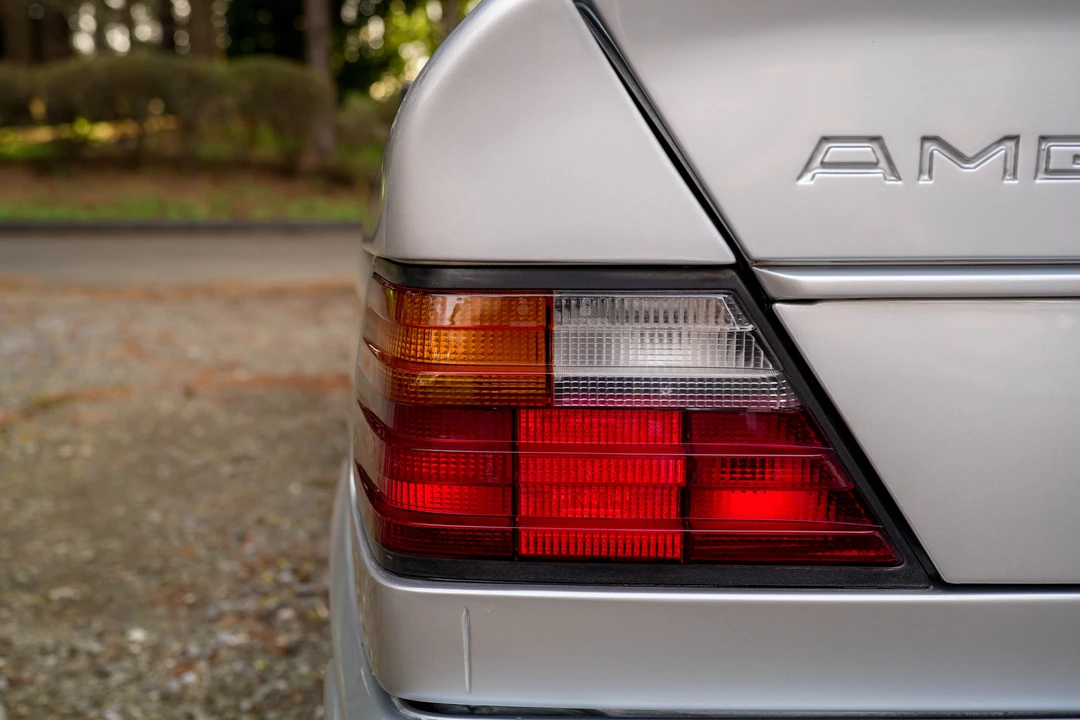 1991 Mercedes-Benz W124 E-Class - Image 13 of 31
