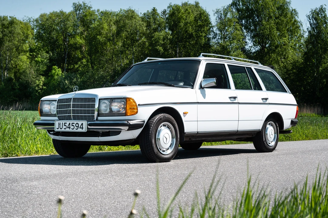 1991 Mercedes-Benz 500E & E500 - Image 10 of 16