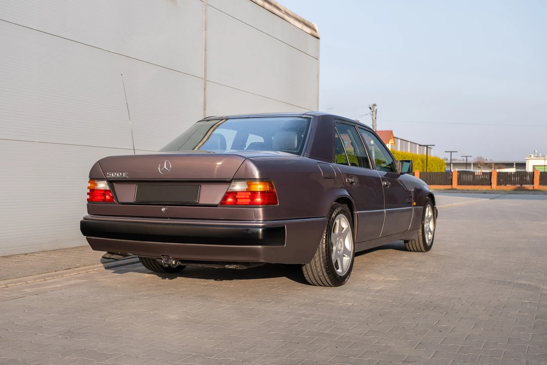 1991 Mercedes-Benz 500E & E500 - Image 5 of 31