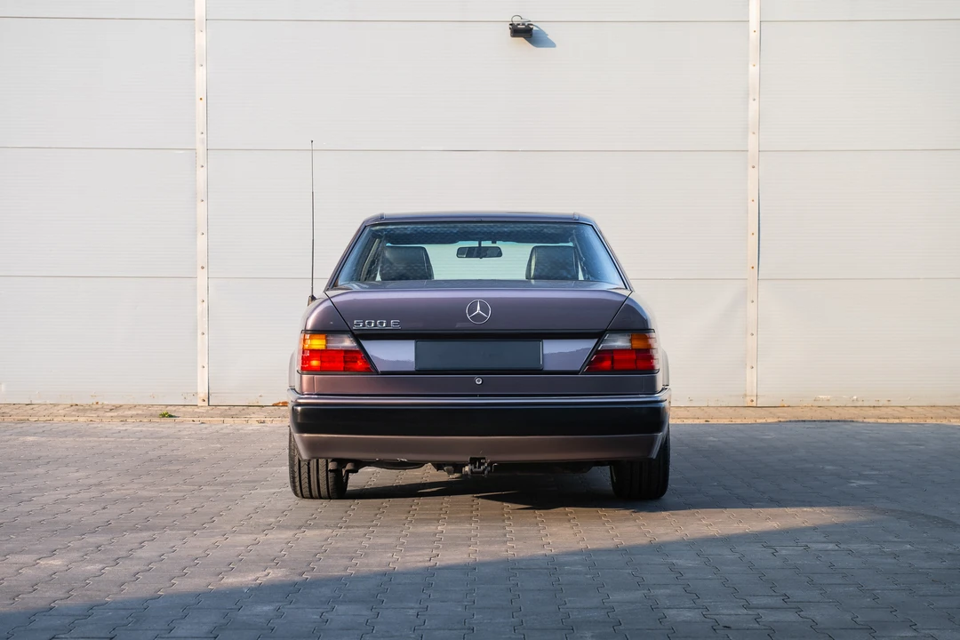 1991 Mercedes-Benz 500E & E500 - Image 6 of 31