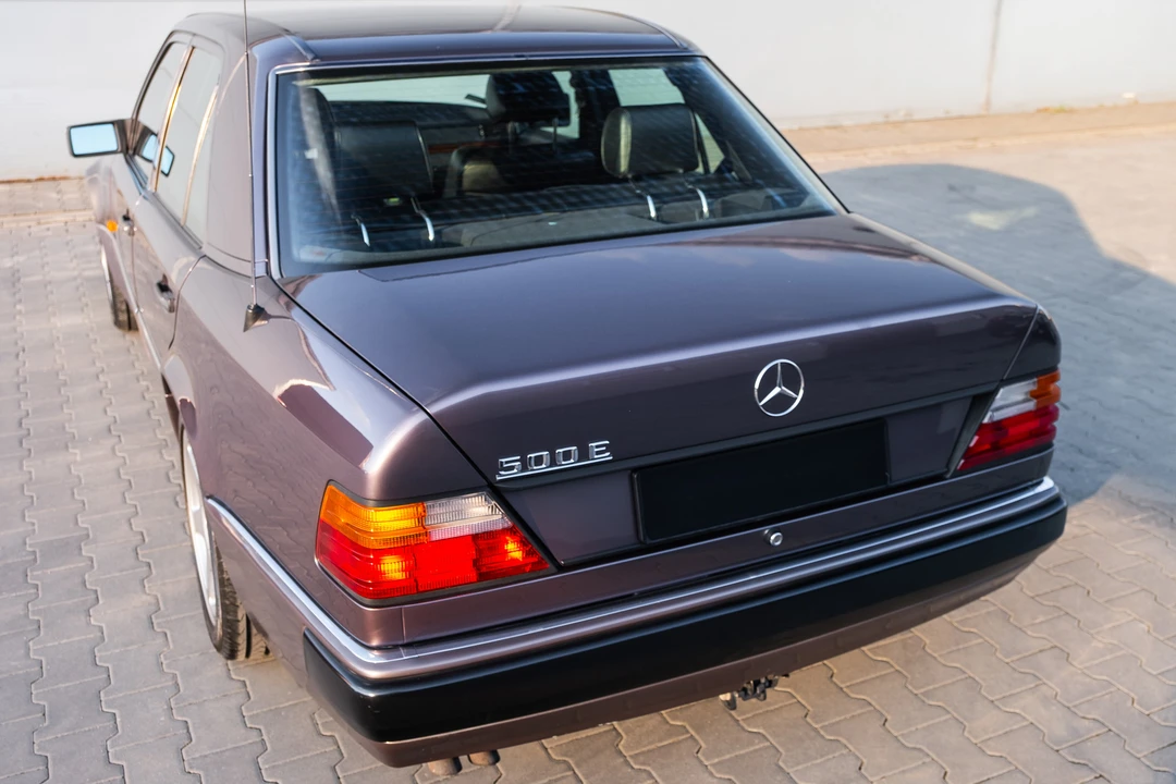 1991 Mercedes-Benz 500E & E500 - Image 16 of 31
