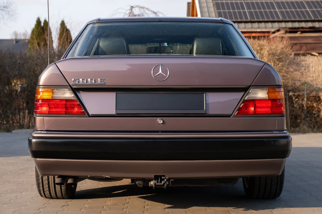 1991 Mercedes-Benz 500E & E500 - Image 17 of 31