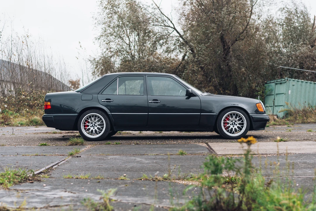 1991 Mercedes-Benz 500E & E500 - Image 9 of 31