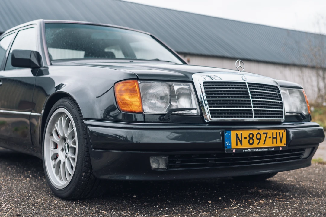 1991 Mercedes-Benz 500E & E500 - Image 17 of 31