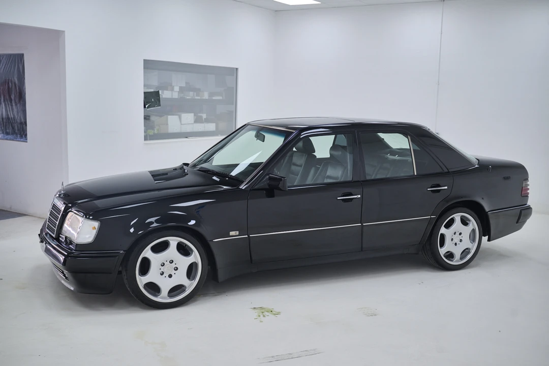 1991 Mercedes-Benz 500E & E500 - Image 4 of 31