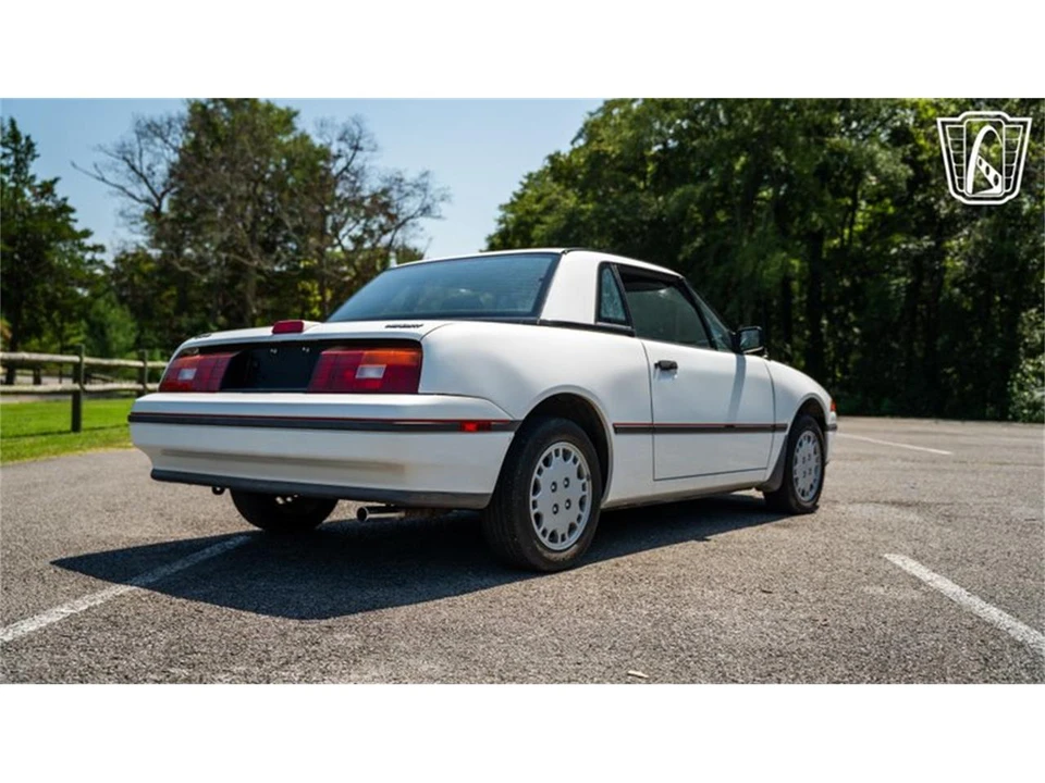 1991 Mercury Capri - Image 17 of 31