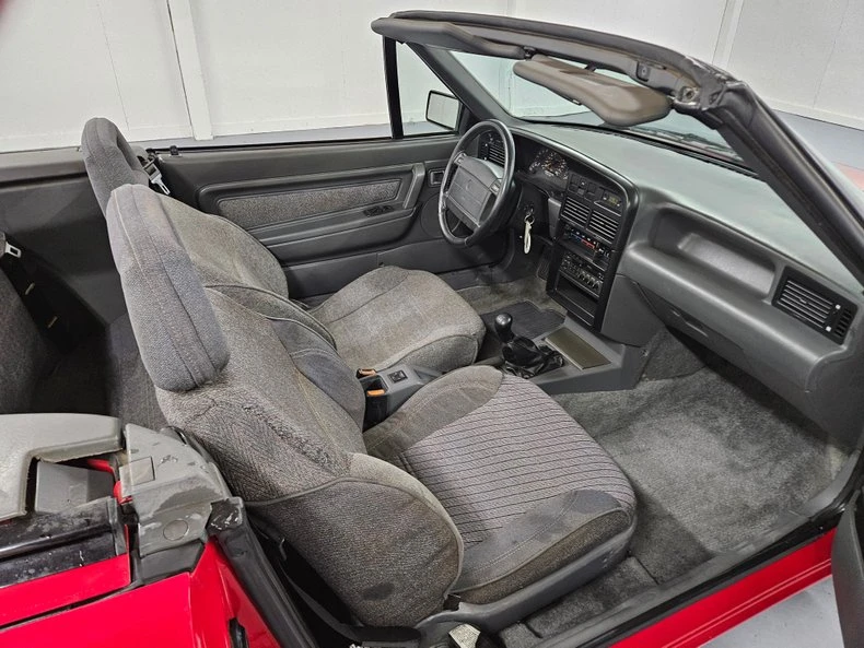 1991 Mercury Capri - Image 16 of 26