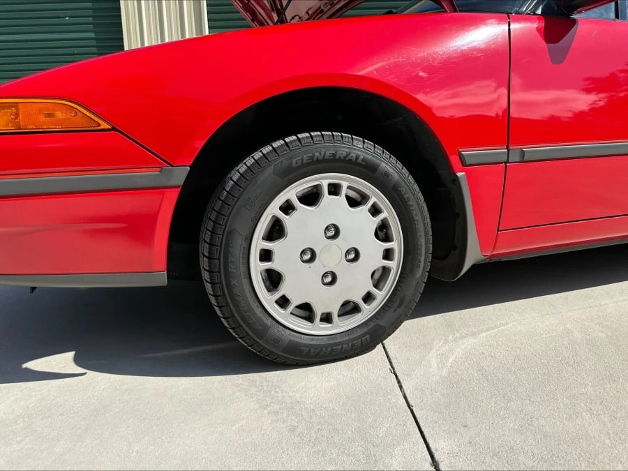 1991 Mercury Capri - Image 9 of 31