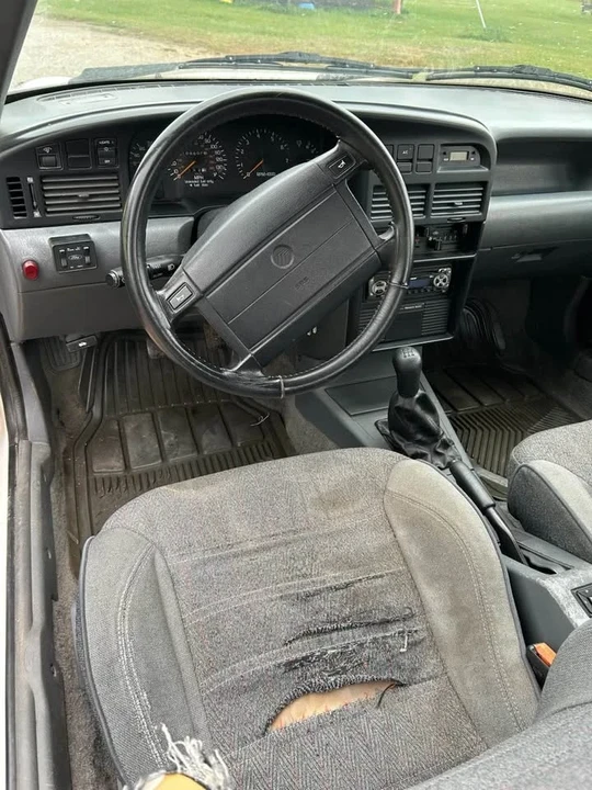 1991 Mercury Capri - Image 7 of 10