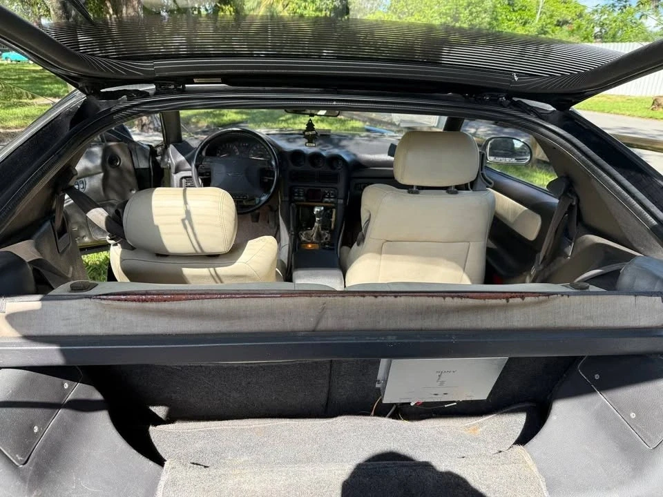 1991 Mitsubishi 3000GT Series 1 - Image 11 of 17
