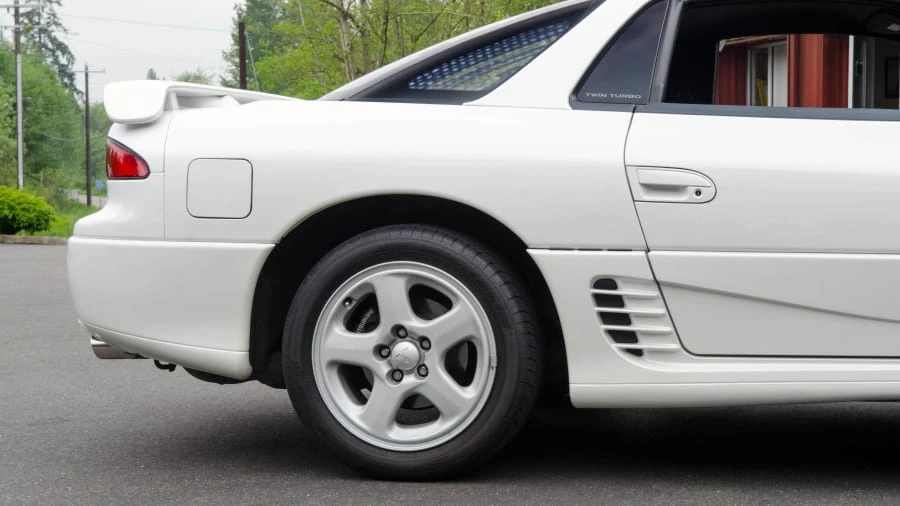1991 Mitsubishi 3000GT Series 1 - Image 11 of 12