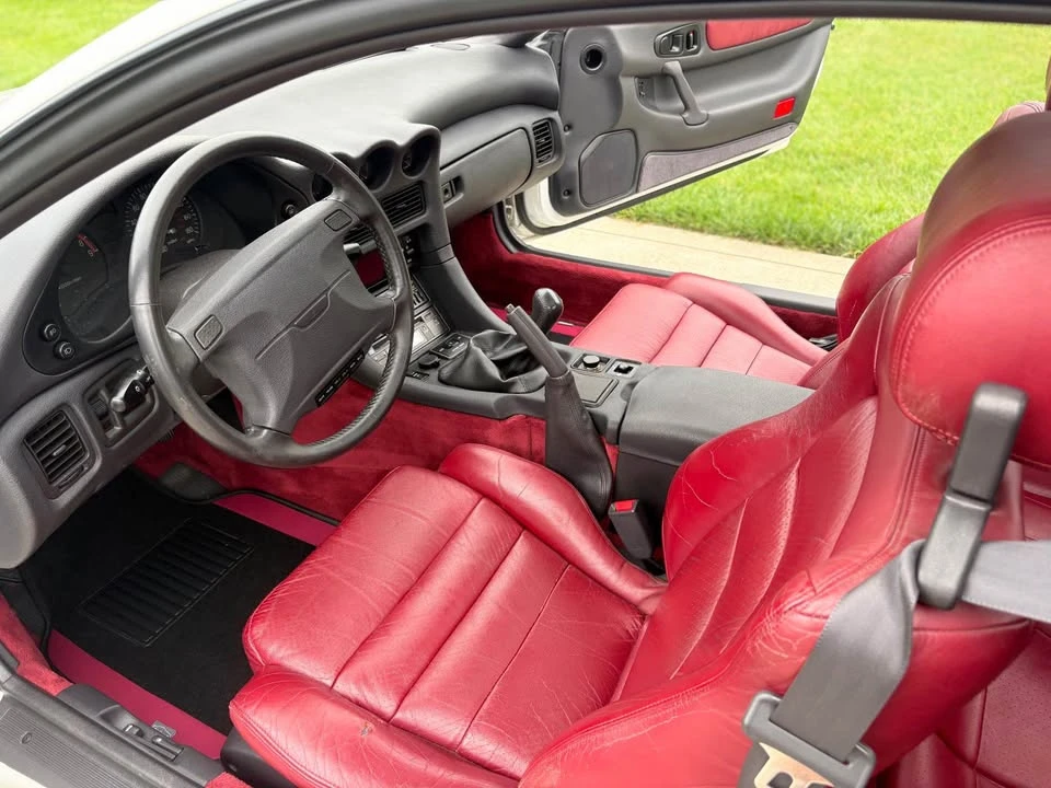 1991 Mitsubishi 3000GT Series 1 - Image 13 of 18