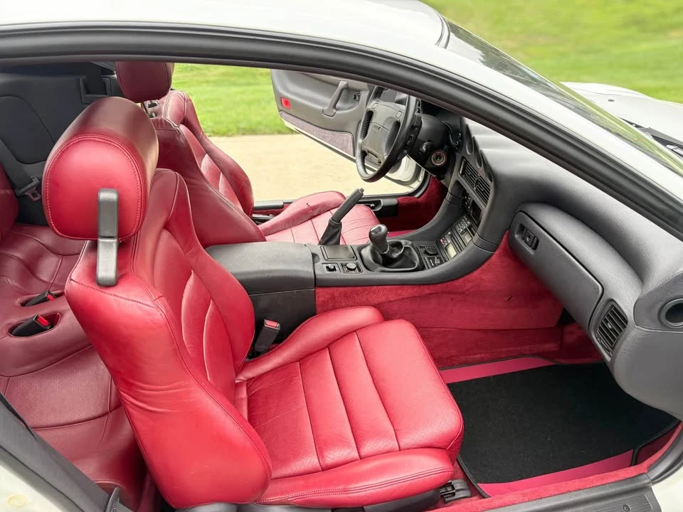 1991 Mitsubishi 3000GT Series 1 - Image 11 of 18