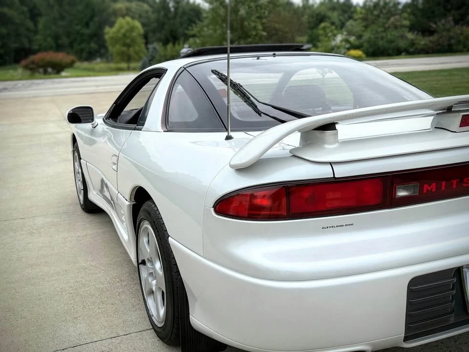 1991 Mitsubishi 3000GT Series 1 - Image 4 of 18