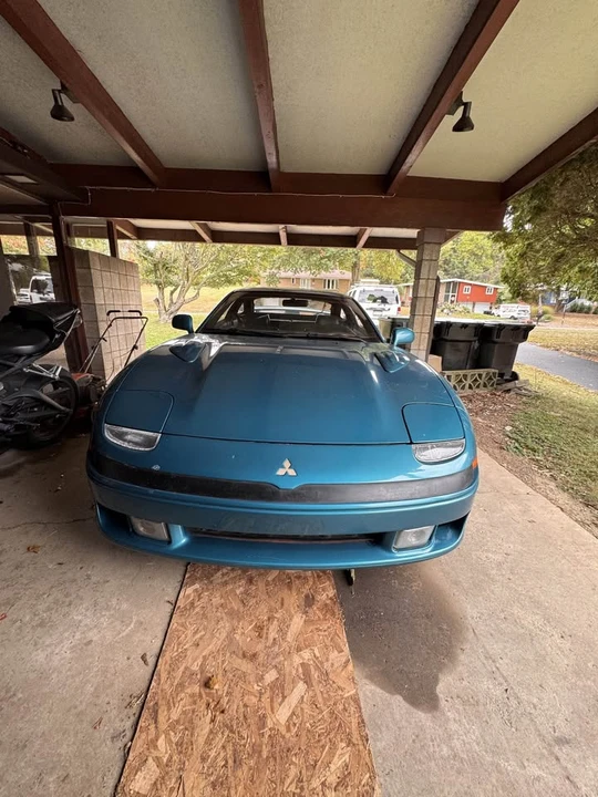 1991 Mitsubishi 3000GT Series 1 - Image 2 of 2