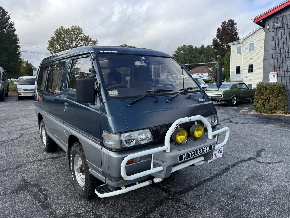 1991 Mitsubishi Delica 3rd Gen - Image 6 of 31