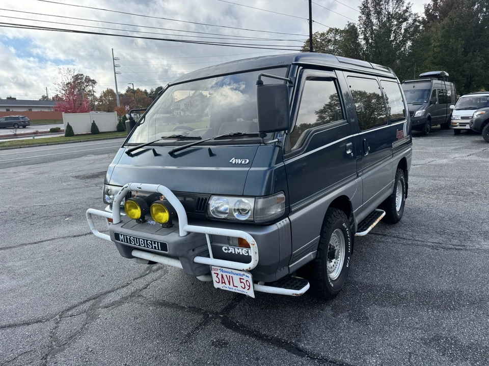 1991 Mitsubishi Delica 3rd Gen - Image 3 of 31