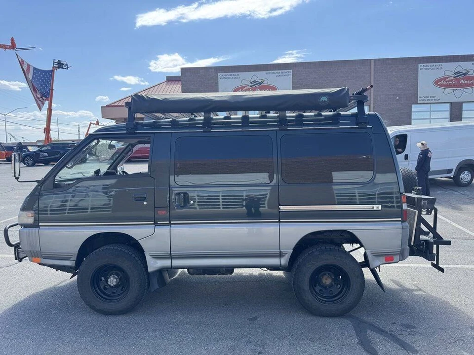 1991 Mitsubishi Delica 3rd Gen - Image 10 of 31