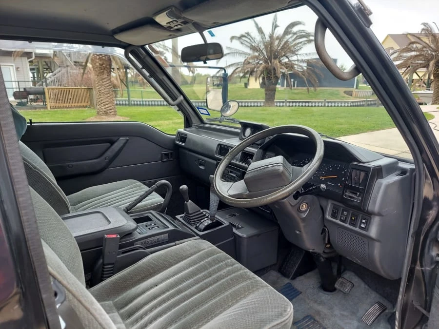 1991 Mitsubishi Delica 3rd Gen - Image 3 of 8