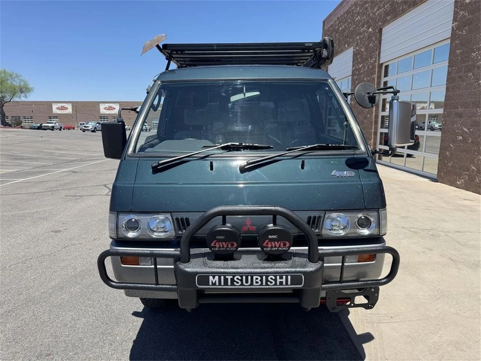 1991 Mitsubishi Delica 2nd Gen - Image 3 of 31