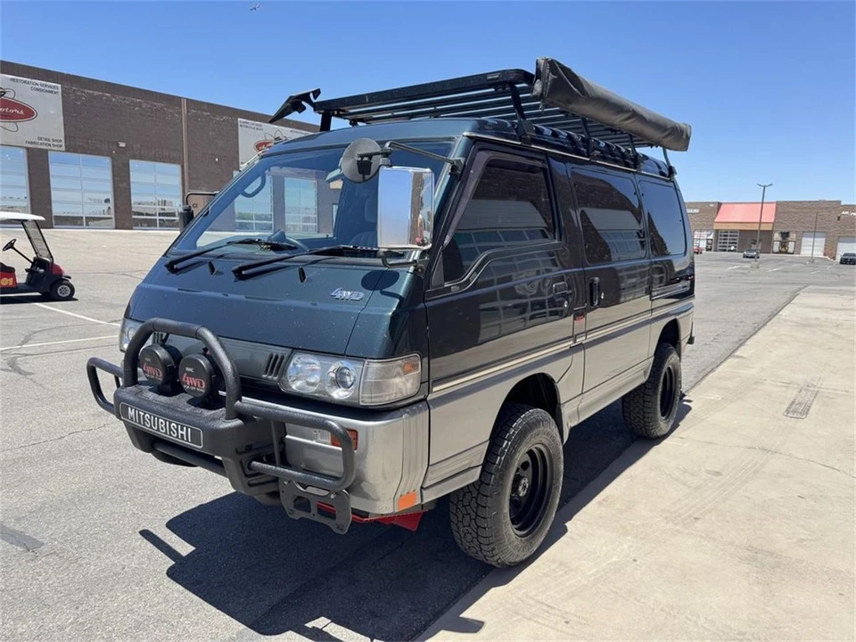 1991 Mitsubishi Delica 2nd Gen - Image 4 of 31