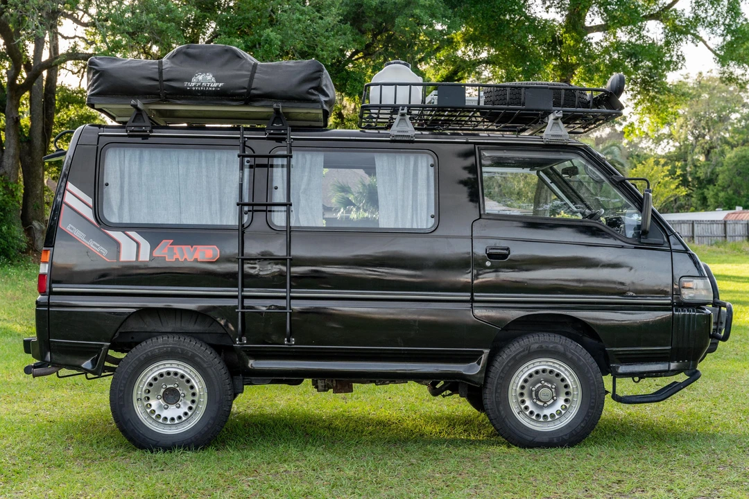 1991 Mitsubishi Delica 3rd Gen - Image 3 of 31