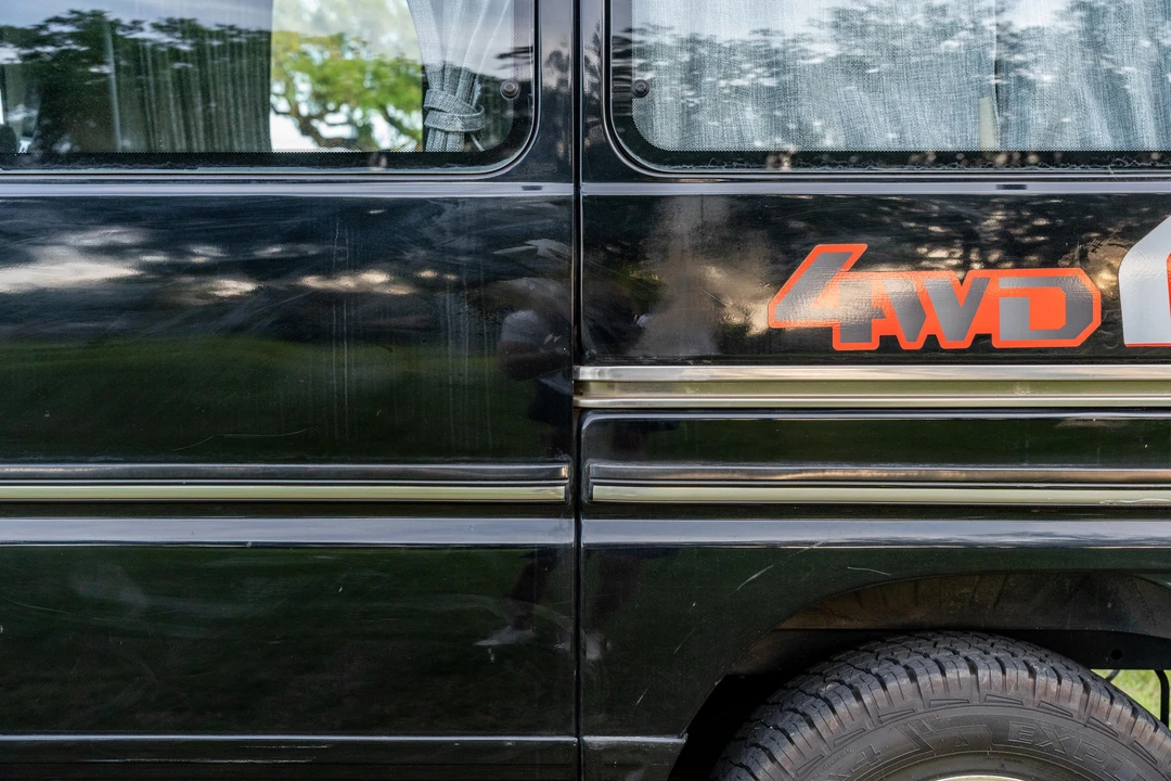 1991 Mitsubishi Delica 3rd Gen - Image 19 of 31