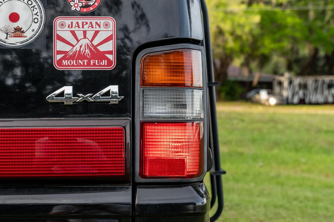 1991 Mitsubishi Delica 3rd Gen - Image 24 of 31