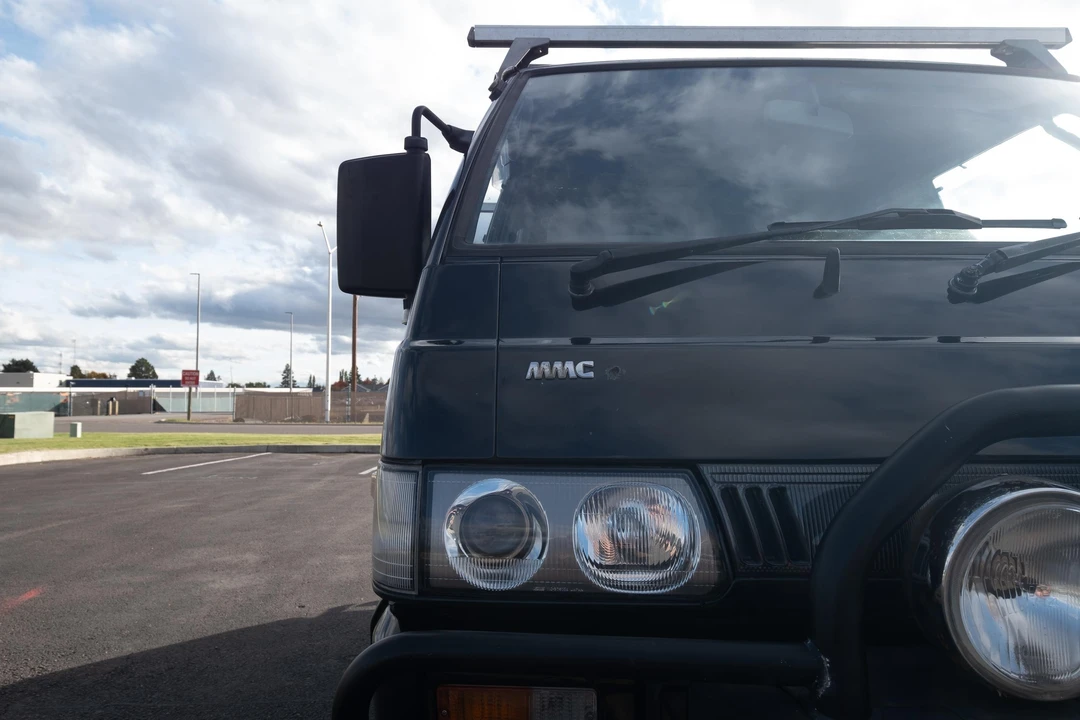 1991 Mitsubishi Delica 2nd Gen - Image 25 of 31