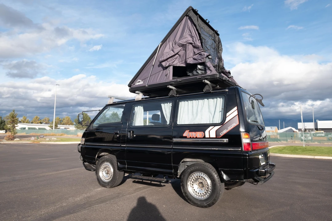 1991 Mitsubishi Delica 2nd Gen - Image 18 of 31