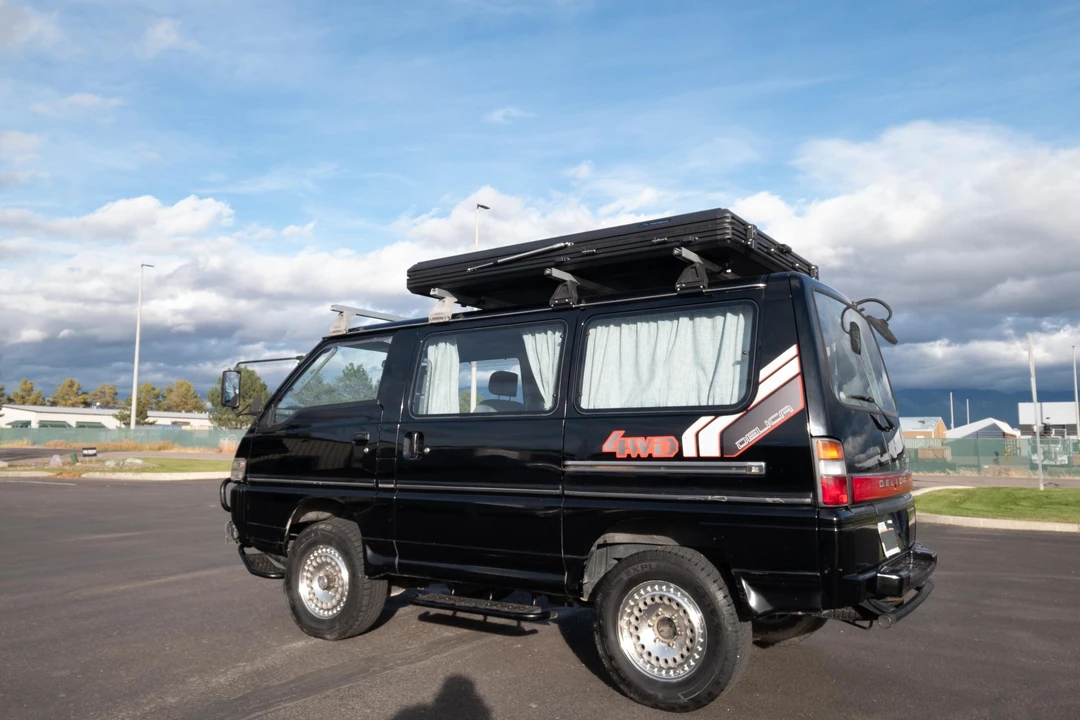 1991 Mitsubishi Delica 2nd Gen - Image 9 of 31
